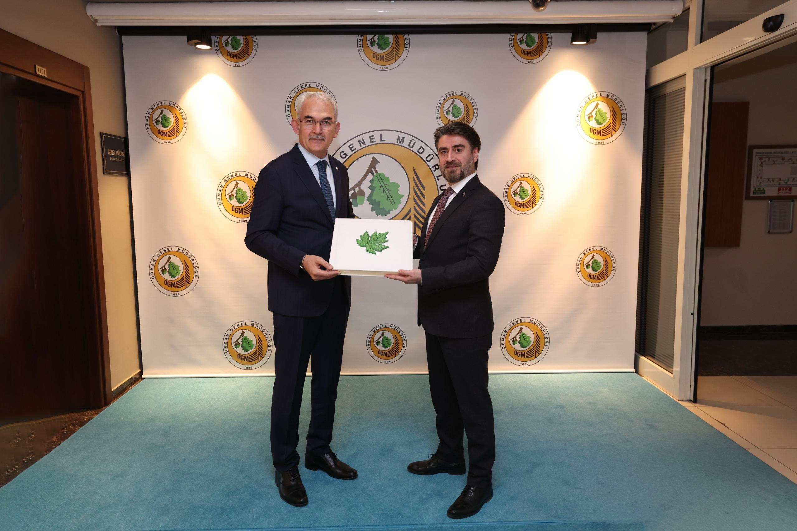 100 bin fidan toprakla buluşuyor