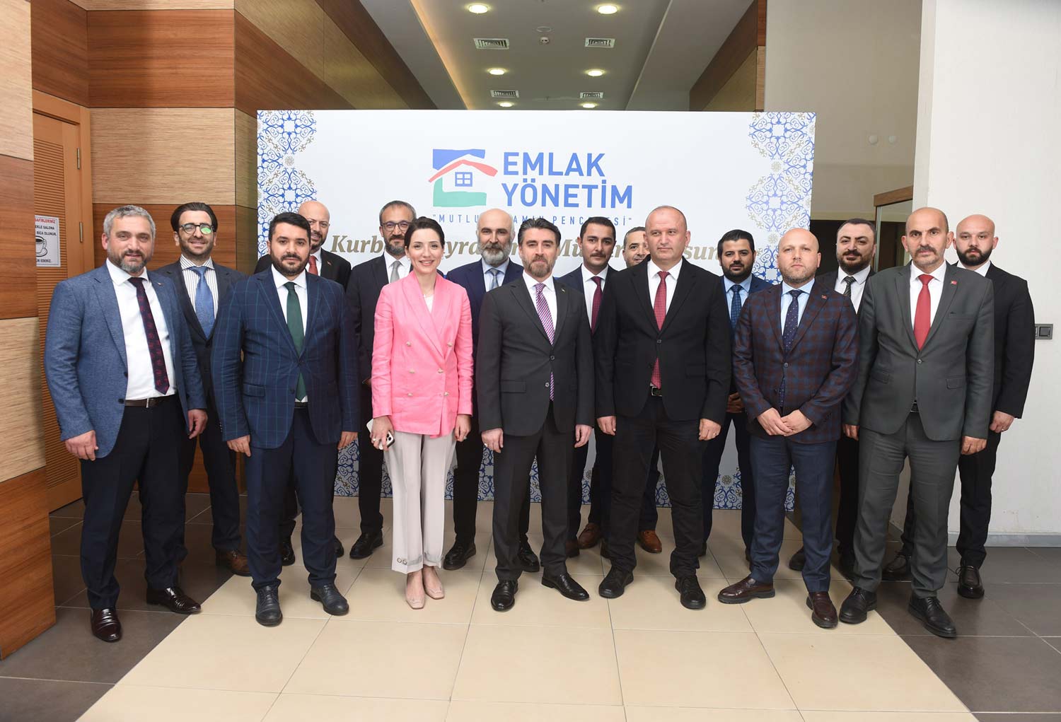 Emlak Yönetim’de bayram sevinci